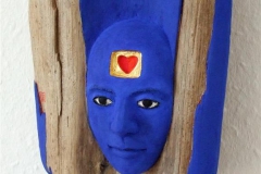 The Blue Man Driftwood, keramikk, eggtempera, blattgold 8000